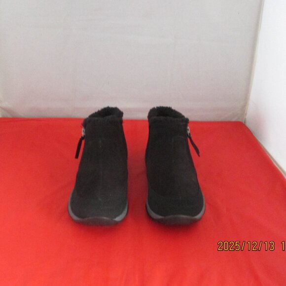 Easy Spirit Epic Cold Weather Side Zip Booties $109 - US Size 7 - Black - 1415 - Picture 4 of 10
